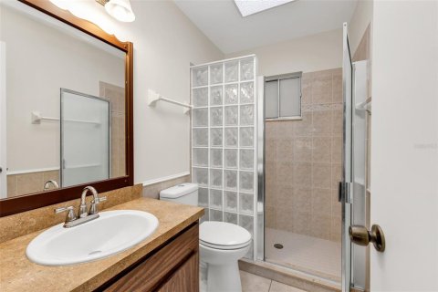 House in North Port, Florida 2 bedrooms, 118.17 sq.m. № 2208335 - photo 9