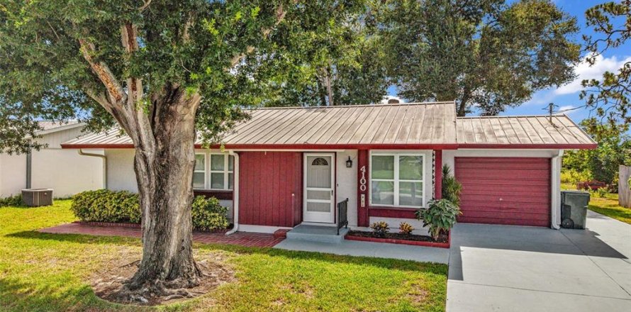 House in North Port, Florida 2 bedrooms, 118.17 sq.m. № 2208335