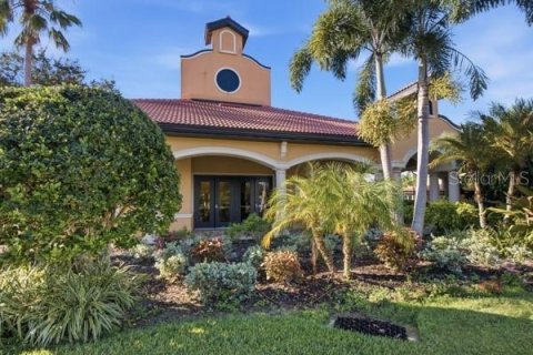 House in Venice, Florida 2 bedrooms, 178 sq.m. № 2339453 - photo 30