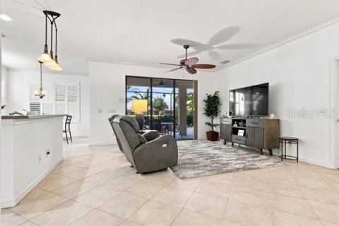House in Venice, Florida 2 bedrooms, 178 sq.m. № 2339453 - photo 13