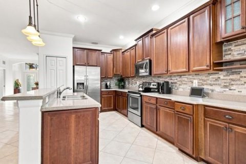 House in Venice, Florida 2 bedrooms, 178 sq.m. № 2339453 - photo 8