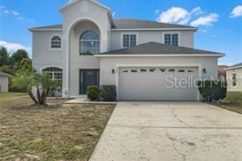 House in Kissimmee, Florida 4 bedrooms, 259.2 sq.m. № 2102559