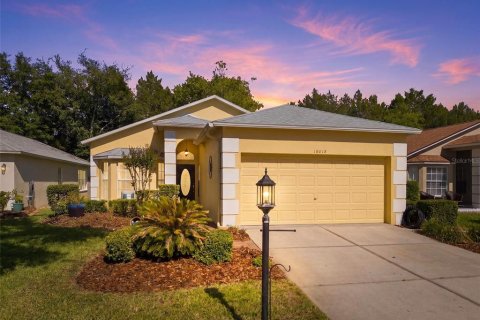 House in Hudson, Florida 3 bedrooms, 142.7 sq.m. № 2157537