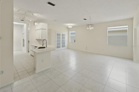 House in Hudson, Florida 3 bedrooms, 142.7 sq.m. № 2157537 - photo 16