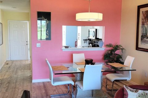 Condominio en alquiler en Sarasota, Florida, 2 dormitorios, 102.75 m2 № 1631770 - foto 6