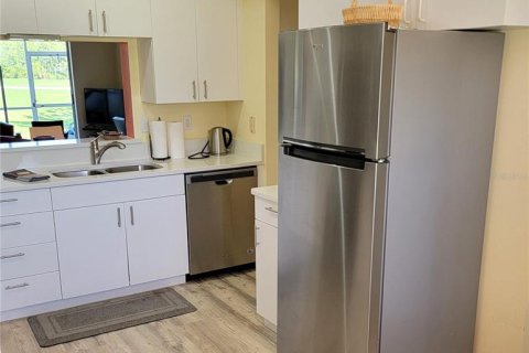 Condominio en alquiler en Sarasota, Florida, 2 dormitorios, 102.75 m2 № 1631770 - foto 4