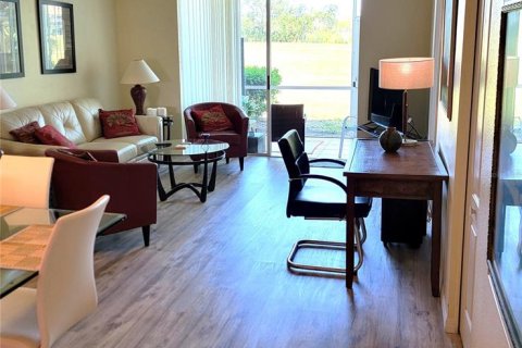 Condominio en alquiler en Sarasota, Florida, 2 dormitorios, 102.75 m2 № 1631770 - foto 8