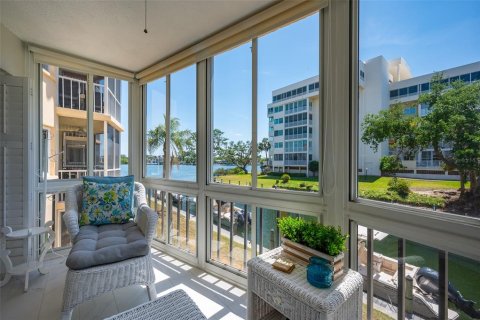 Condominio en venta en Sarasota, Florida, 2 dormitorios, 86.31 m2 № 1690509 - foto 15