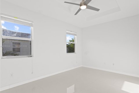 Townhouse in Homestead, Florida 2 bedrooms, 119.84 sq.m. № 2346442 - photo 27
