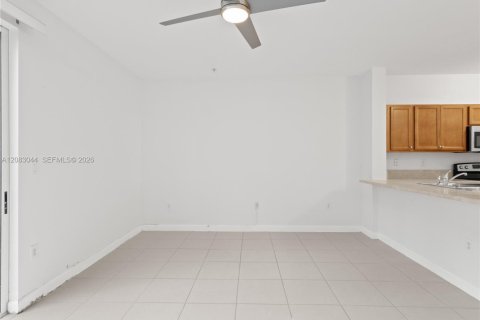 Townhouse in Homestead, Florida 2 bedrooms, 119.84 sq.m. № 2346442 - photo 21