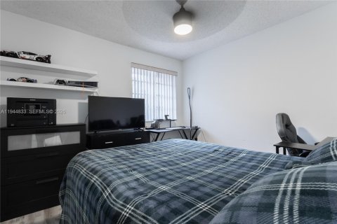 Touwnhouse à vendre à Doral, Floride: 2 chambres, 85.75 m2 № 2002849 - photo 21