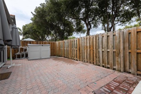 Touwnhouse à vendre à Doral, Floride: 2 chambres, 85.75 m2 № 2002849 - photo 27