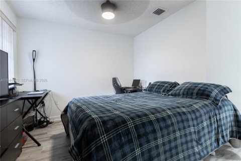 Touwnhouse à vendre à Doral, Floride: 2 chambres, 85.75 m2 № 2002849 - photo 19