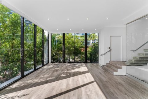 Condominio en venta en Miami Beach, Florida, 3 dormitorios, 207.08 m2 № 1983703 - foto 4