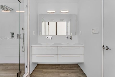 Condominio en venta en Miami Beach, Florida, 3 dormitorios, 207.08 m2 № 1983703 - foto 22