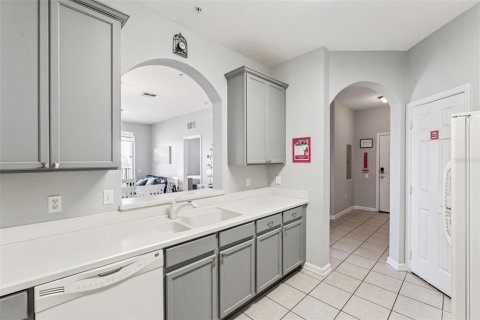 Copropriété à vendre à Orlando, Floride: 3 chambres, 115.85 m2 № 2225710 - photo 11