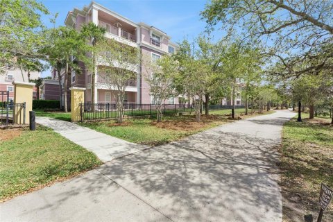 Copropriété à vendre à Orlando, Floride: 3 chambres, 115.85 m2 № 2225710 - photo 26