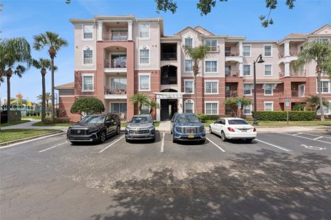 Copropriété à vendre à Orlando, Floride: 3 chambres, 115.85 m2 № 2225710 - photo 3