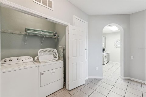Copropriété à vendre à Orlando, Floride: 3 chambres, 115.85 m2 № 2225710 - photo 23