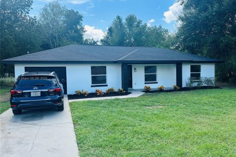 Снять в аренду виллу или дом в Окала, Флорида 3 спальни, 116.5м2, № 1948457 - фото 1