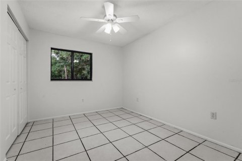 Commercial property in Sarasota, Florida 6 bedrooms, 213.86 sq.m. № 2394239 - photo 23