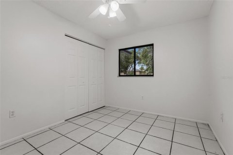 Commercial property in Sarasota, Florida 6 bedrooms, 213.86 sq.m. № 2394239 - photo 24