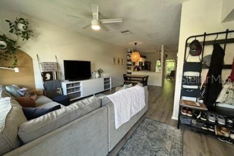 Touwnhouse à louer à Tampa, Floride: 2 chambres, 107.02 m2 № 2095365 - photo 6