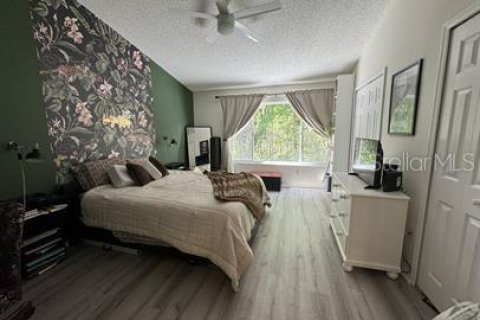 Touwnhouse à louer à Tampa, Floride: 2 chambres, 107.02 m2 № 2095365 - photo 12