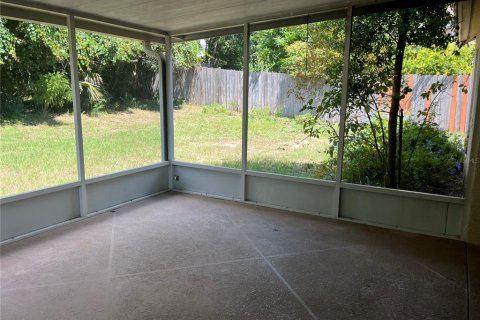 Casa en alquiler en Eustis, Florida, 4 dormitorios, 172.61 m2 № 1858332 - foto 23