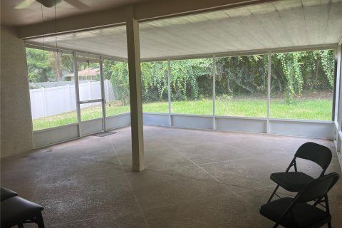 Casa en alquiler en Eustis, Florida, 4 dormitorios, 172.61 m2 № 1858332 - foto 18