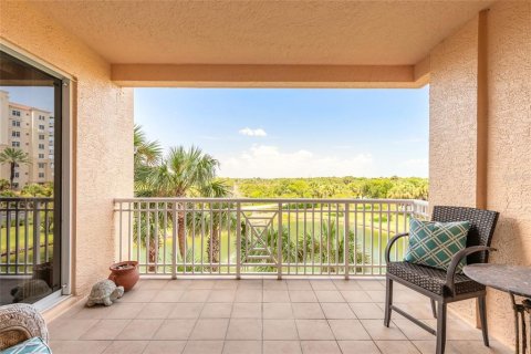 Condo in New Smyrna Beach, Florida, 2 bedrooms № 2237954 - photo 3