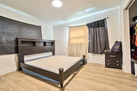 Casa en venta en Miami, Florida, 3 dormitorios, 118.26 m2 № 1704457 - foto 9