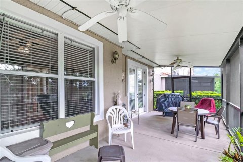 Townhouse in Palm Harbor, Florida 3 bedrooms, 223.8 sq.m. № 2220153 - photo 17