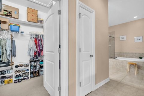 Townhouse in Palm Harbor, Florida 3 bedrooms, 223.8 sq.m. № 2220153 - photo 28
