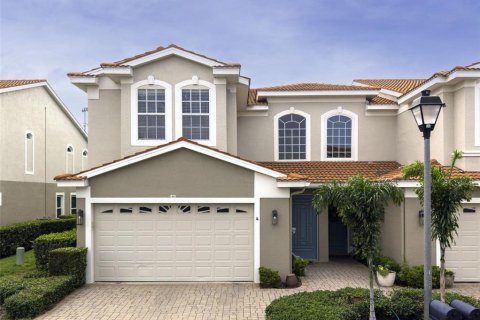 Townhouse in Palm Harbor, Florida 3 bedrooms, 223.8 sq.m. № 2220153 - photo 2