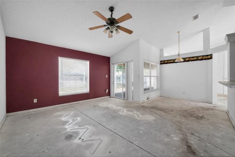 Villa ou maison à vendre à Eustis, Floride: 3 chambres, 169.73 m2 № 2140570 - photo 20