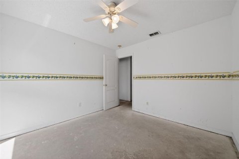 Villa ou maison à vendre à Eustis, Floride: 3 chambres, 169.73 m2 № 2140570 - photo 25