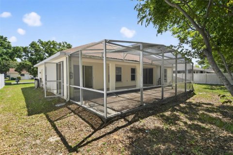 Villa ou maison à vendre à Eustis, Floride: 3 chambres, 169.73 m2 № 2140570 - photo 5
