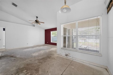 Villa ou maison à vendre à Eustis, Floride: 3 chambres, 169.73 m2 № 2140570 - photo 18