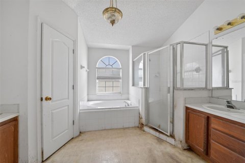 Villa ou maison à vendre à Eustis, Floride: 3 chambres, 169.73 m2 № 2140570 - photo 29