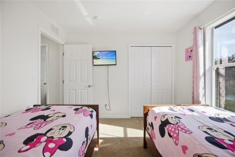 Townhouse in Davenport, Florida 4 bedrooms, 138.61 sq.m. № 2097118 - photo 11