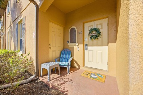 Townhouse in Davenport, Florida 4 bedrooms, 138.61 sq.m. № 2097118 - photo 2