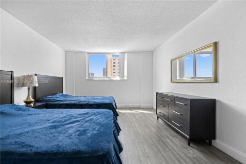 Снять в аренду кондоминиум в Санни-Айлс-Бич, Флорида 2 спальни, 139.82м2, № 2005098 - фото 18