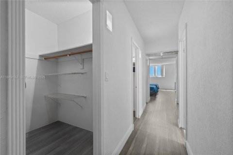 Снять в аренду кондоминиум в Санни-Айлс-Бич, Флорида 2 спальни, 139.82м2, № 2005098 - фото 20