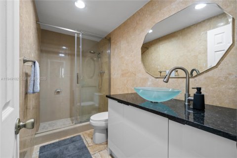 Снять в аренду кондоминиум в Санни-Айлс-Бич, Флорида 2 спальни, 139.82м2, № 2005098 - фото 11