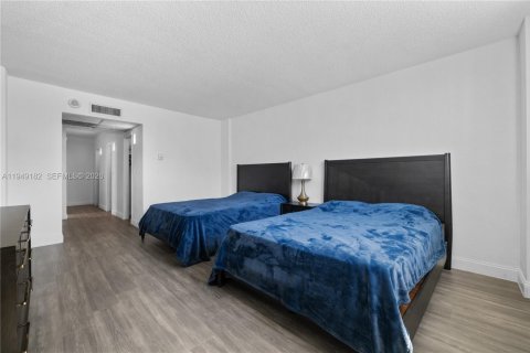 Снять в аренду кондоминиум в Санни-Айлс-Бич, Флорида 2 спальни, 139.82м2, № 2005098 - фото 15