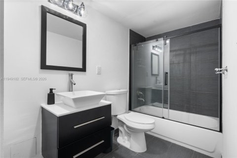 Снять в аренду кондоминиум в Санни-Айлс-Бич, Флорида 2 спальни, 139.82м2, № 2005098 - фото 17