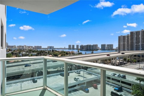 Снять в аренду кондоминиум в Санни-Айлс-Бич, Флорида 2 спальни, 139.82м2, № 2005098 - фото 9