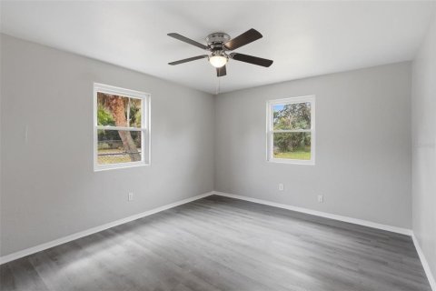 Casa en venta en Daytona Beach, Florida, 4 dormitorios, 139.35 m2 № 2155700 - foto 15