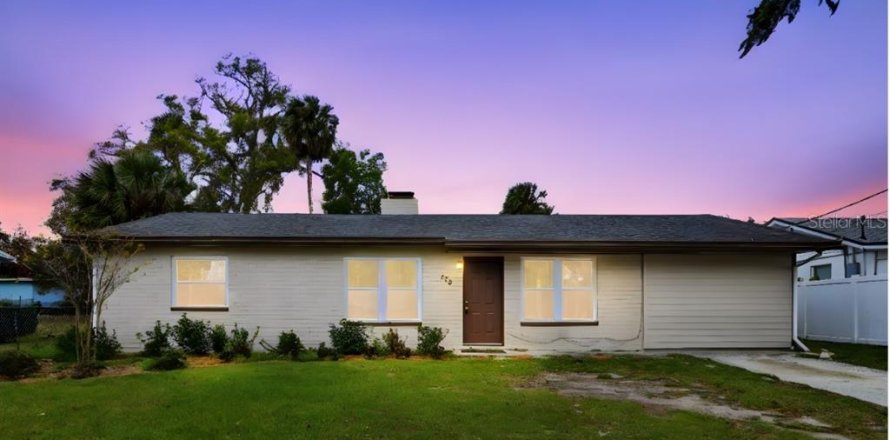 Casa en Daytona Beach, Florida 4 dormitorios, 139.35 m2 № 2155700
